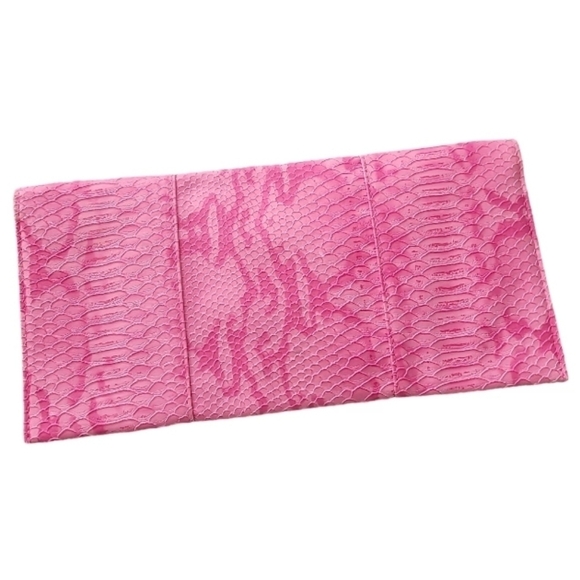 Pink Snakeskin Faux Leather Envelope Clutch - Picture 2 of 7
